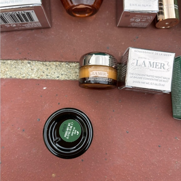 La Mer 6 Piece Skincare Luxury Kit Plus La Mer Box And Wrapping Plus Eye Balm - Picture 4 of 12